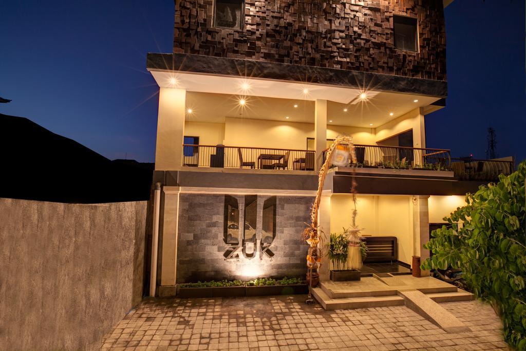 Zuk Hotel Legian  Exterior photo